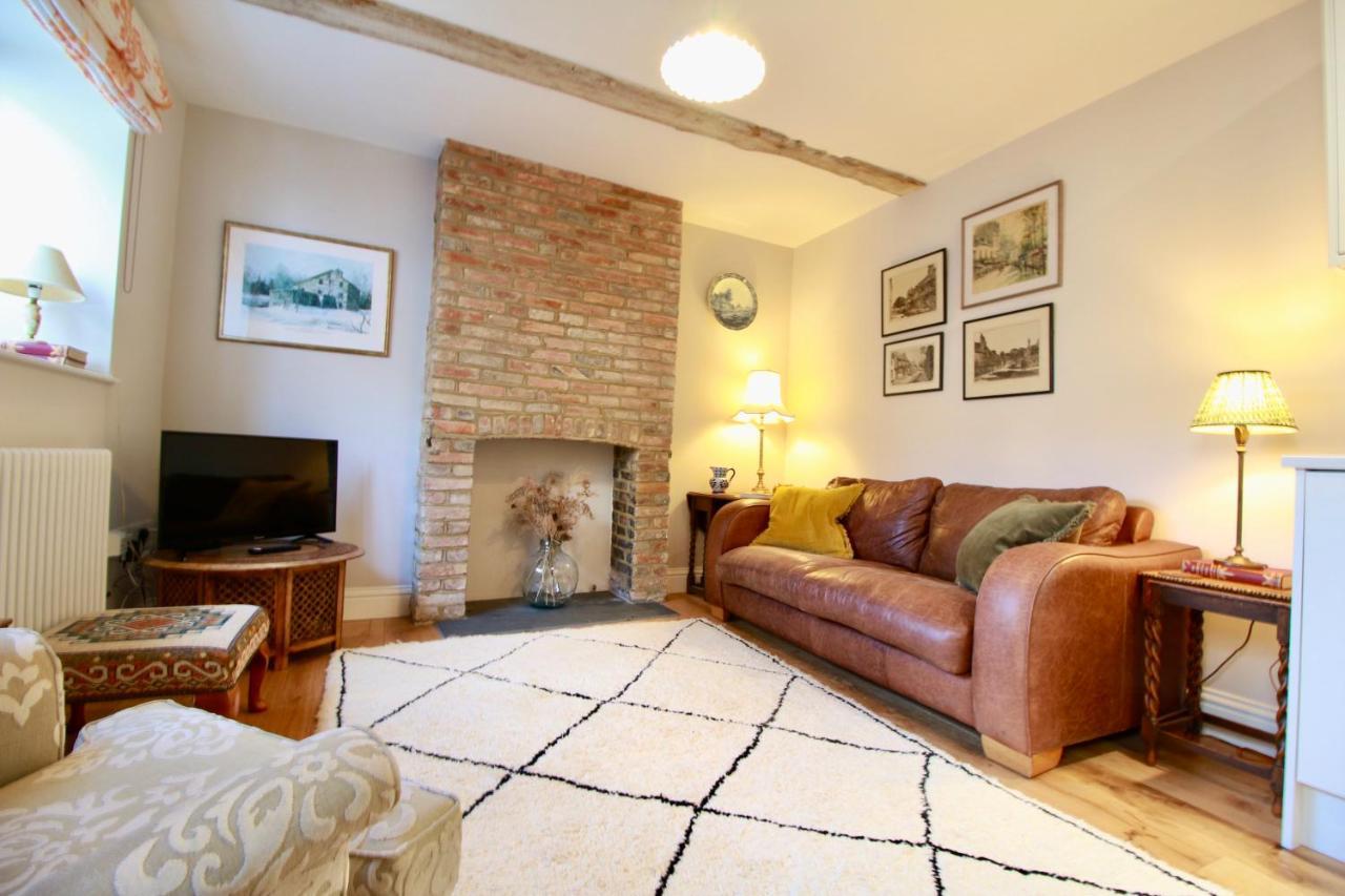 14Th Century Rose Cottage, Centre Of Alfriston By Air Premier Εξωτερικό φωτογραφία